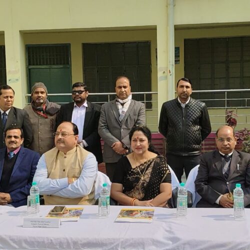 पटना उच्च न्यायालय के माननीय मुख्य न्यायाधीश श्री संगम कुमार साहू ने नए साल में वृद्धाश्रम में की वृद्धजनों से मुलाकात