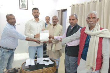 पंचायती राज मंत्री दीपक प्रकाश ने सीतामढ़ी के डुमरा में किया जिला परिषद मार्केट का उद्घाटन, ग्राम कचहरी प्रहरी सह सफाईकर्मियों ने सौंपी लंबित मांगों की याद