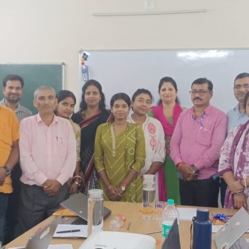 चार दिवसीय गणित व विज्ञान कार्यशाला: बिहार बोर्ड की अनुत्तीर्ण छात्राओं के लिए परीक्षा-उन्मुख अध्ययन सामग्री विकसित